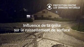 La grêle peut rapidement boucher les conduits et les rigoles d’écoulement, augmentant ainsi la quantité d’eau qui ruisselle en surface